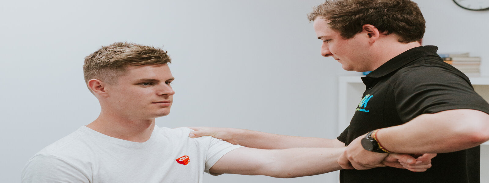 My shoulder popped out…. What should I do? Shoulder dislocations in sport – What do I do? Do I need surgery, or is physio the answer?